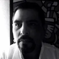 Marco Garcia headshot